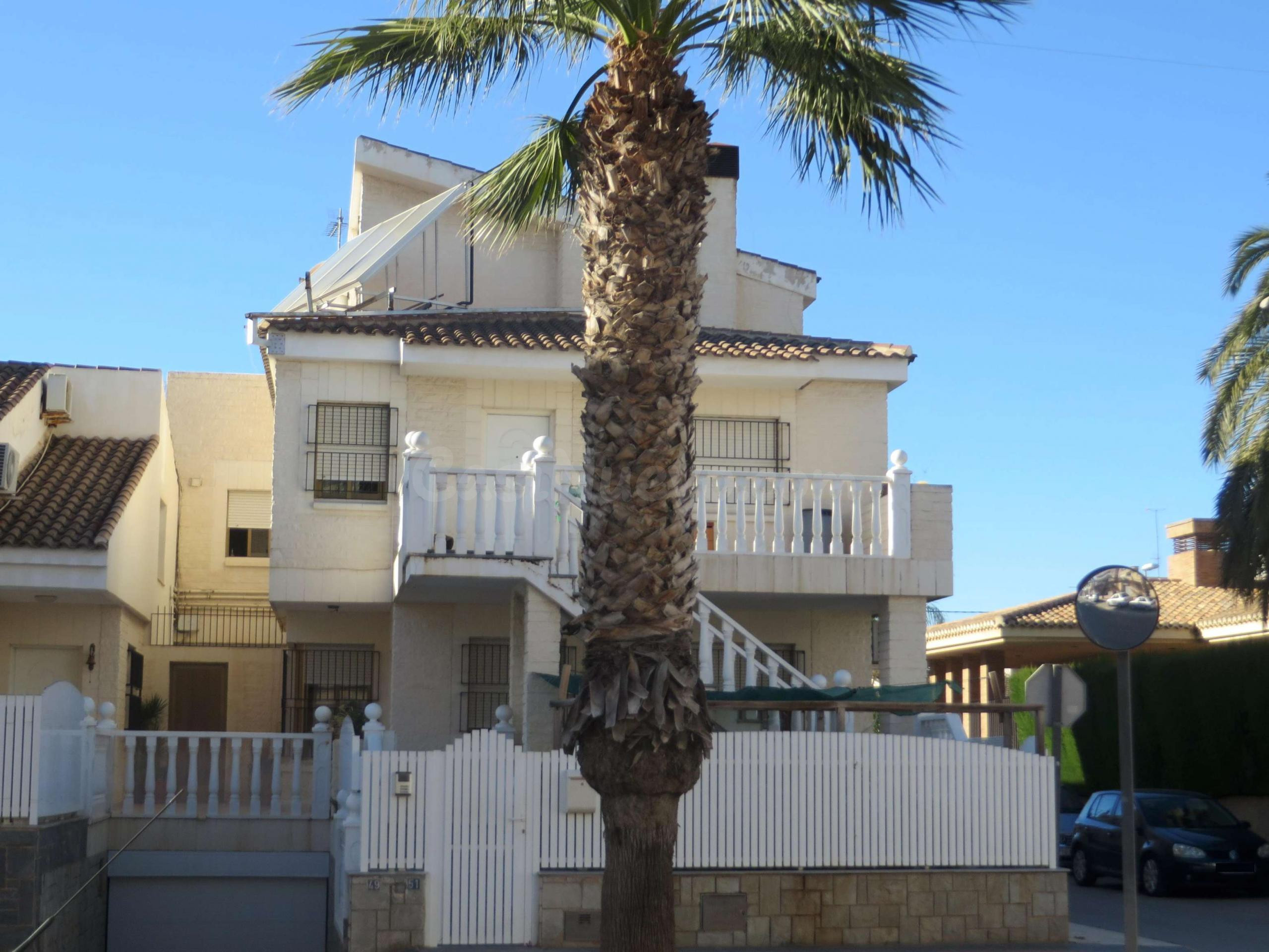 Se vende Piso OKUPADO en Libertad 51 Alcázares, (Murcia)