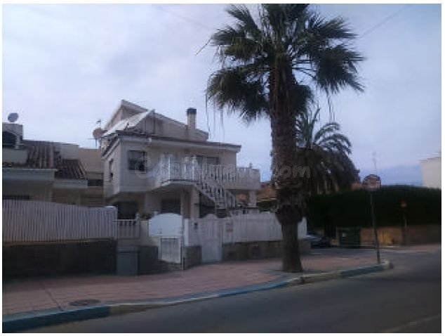 Se vende Piso OKUPADO en Libertad 51 Alcázares, (Murcia) - foto 3