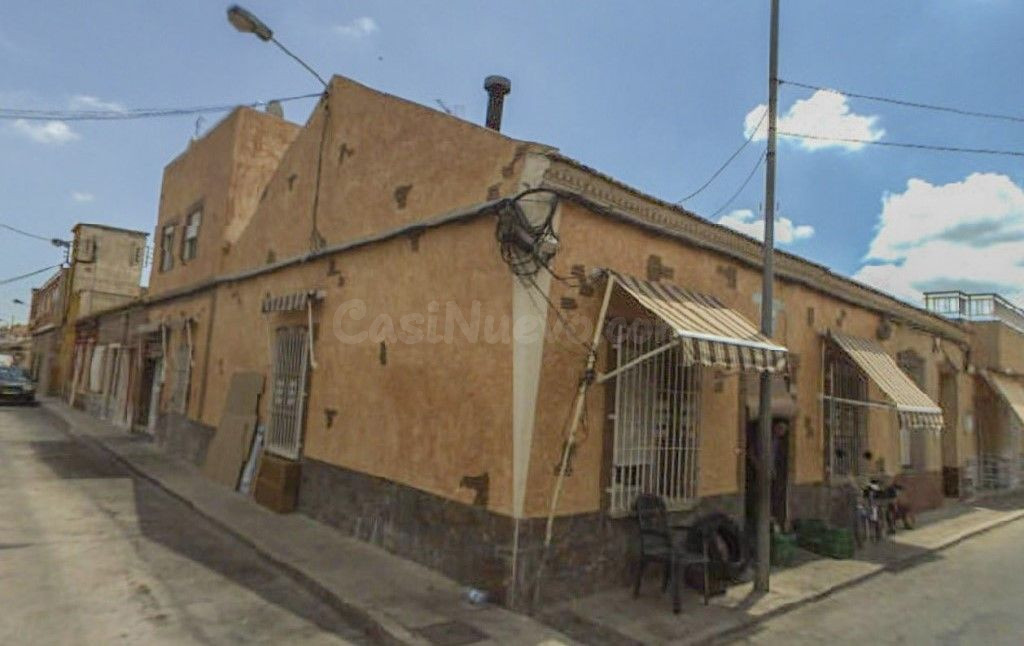 Se vende Casa Adosada OKUPADA en La Campana 22 Cartagena, (M - foto 2