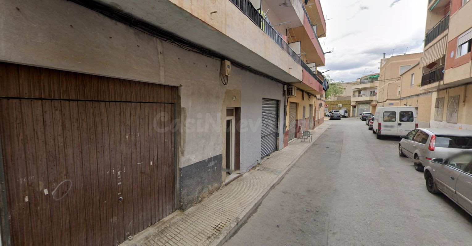 Se vende Piso OKUPADO en Villena 6 Elda, (Alicante/Alacant). - foto 2