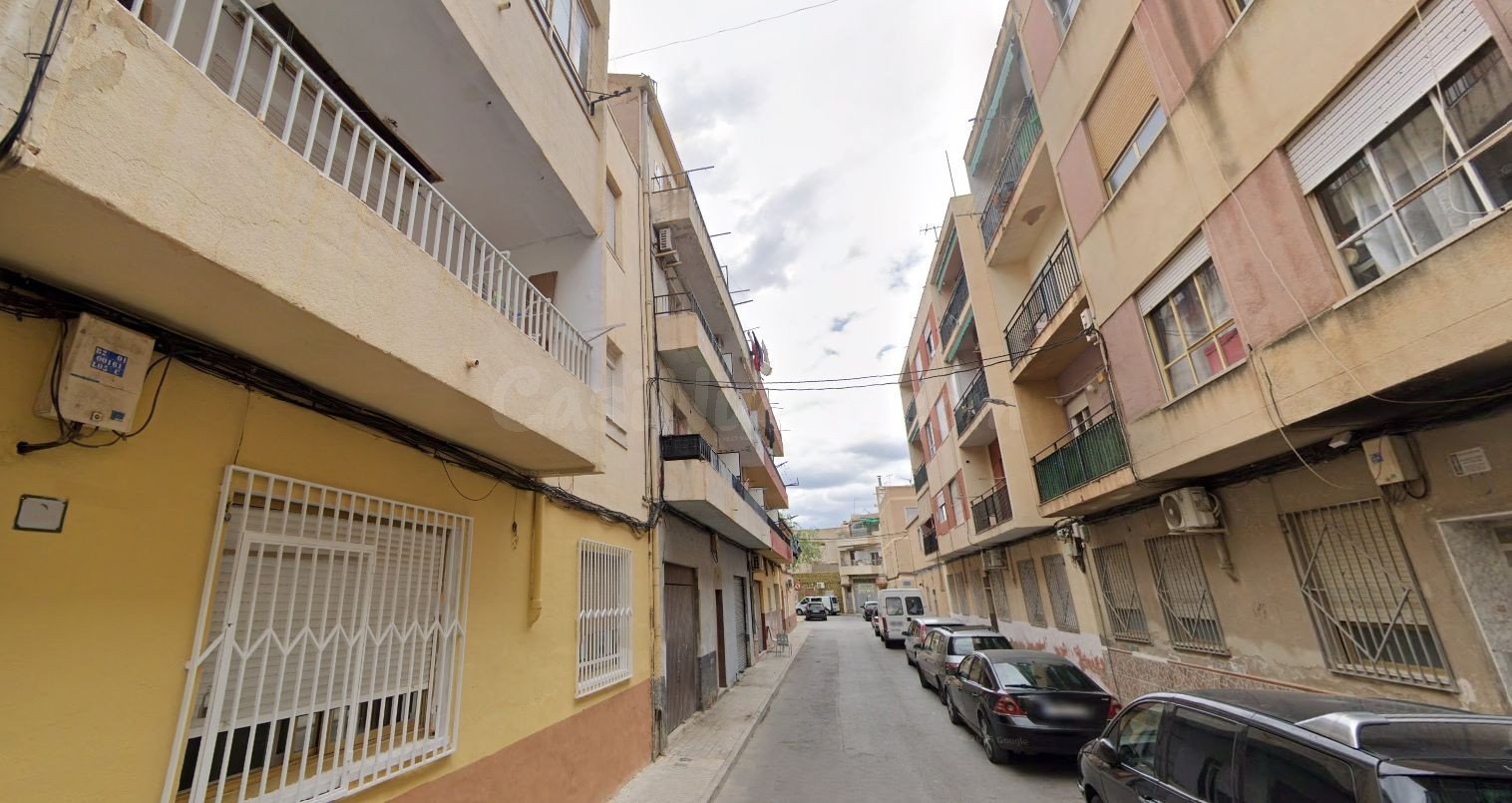Se vende Piso OKUPADO en Villena 6 Elda, (Alicante/Alacant). - foto 3