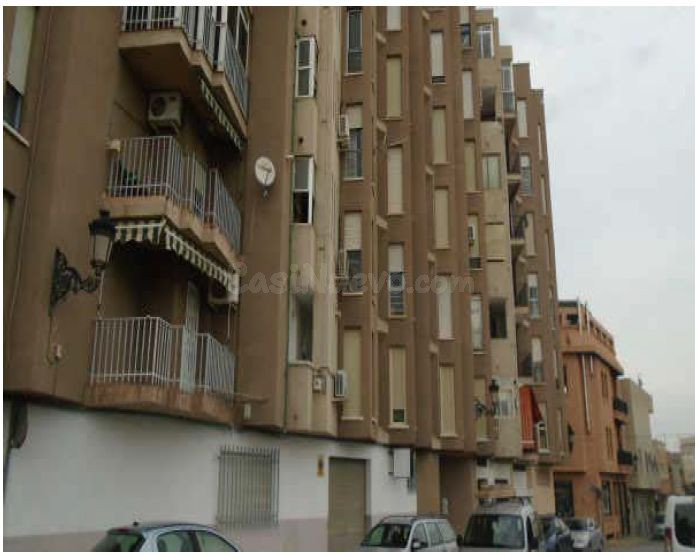 Se vende Piso OKUPADO en Gran Via San Onofre 34 Alguazas, (Murcia).