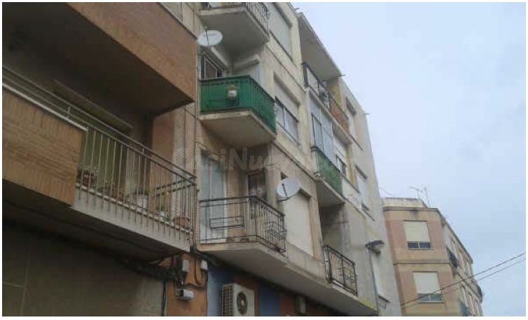 Se vende Piso OKUPADO en Sagasta 9 Cartagena, (Murcia).