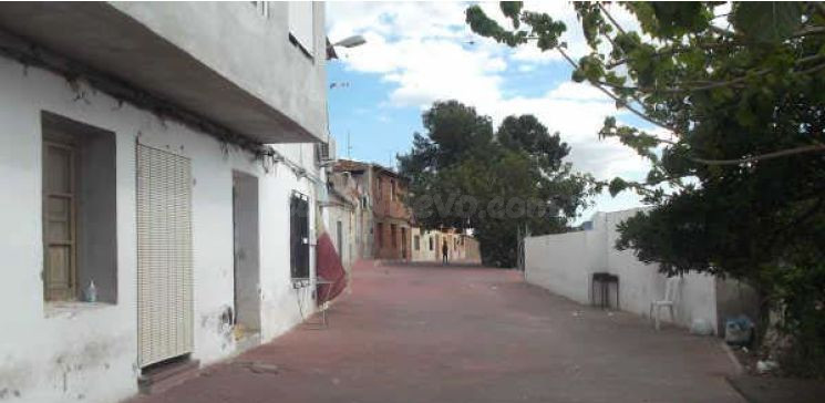 Se vende Casa Adosada OKUPADA en La Cruz 58 Murcia, (Murcia) - foto 2