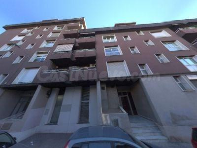 Se vende Piso OKUPADO en San Isidro 5 Sabadell, (Barcelona). - foto 5