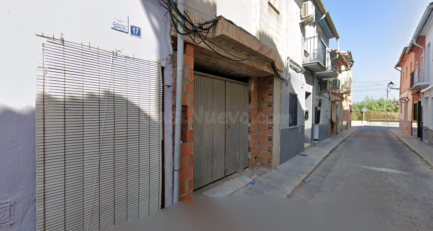 Se vende Casa OKUPADA en San Bonifacio 17 Carcaixent, (Valen - foto 2
