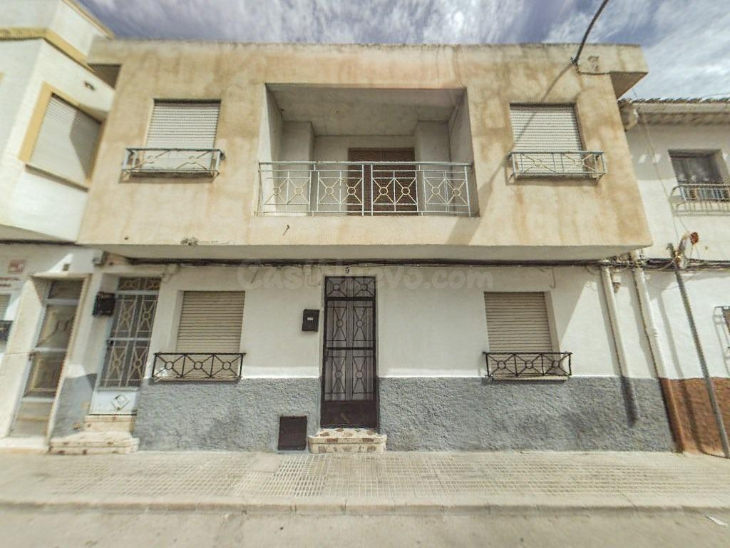 Se vende Piso OKUPADO en Alegrias 5 Calasparra, (Murcia).