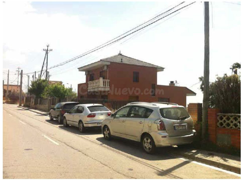 SE VENDE CASA OKUPADA EN Camino De Les Martines, Urbanizació - foto 2