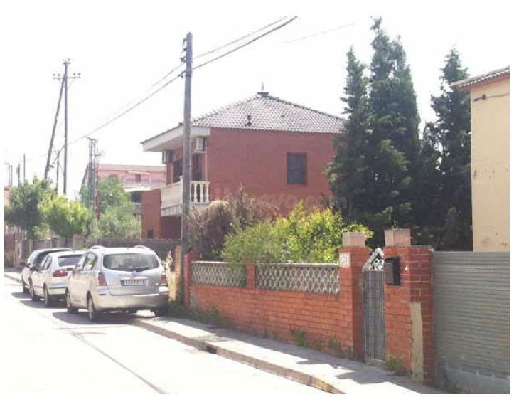 SE VENDE CASA OKUPADA EN Camino De Les Martines, Urbanizació - foto 3