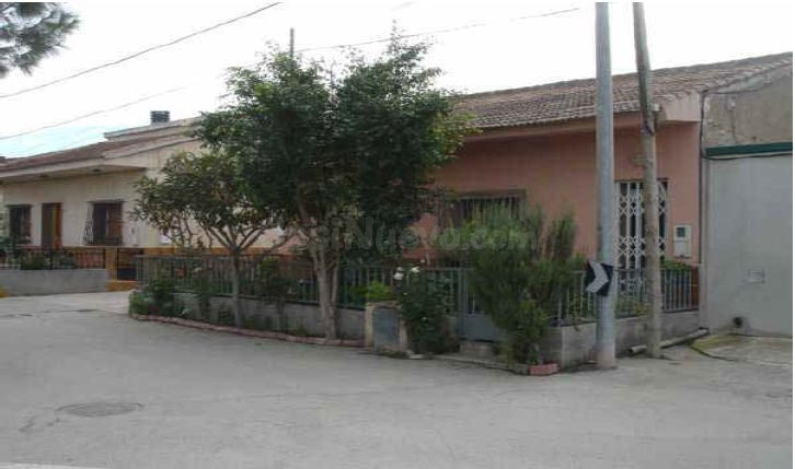 Se vende Casa OKUPADA en Vereda De Los Cayuelas 28 Murcia, ( - foto 2