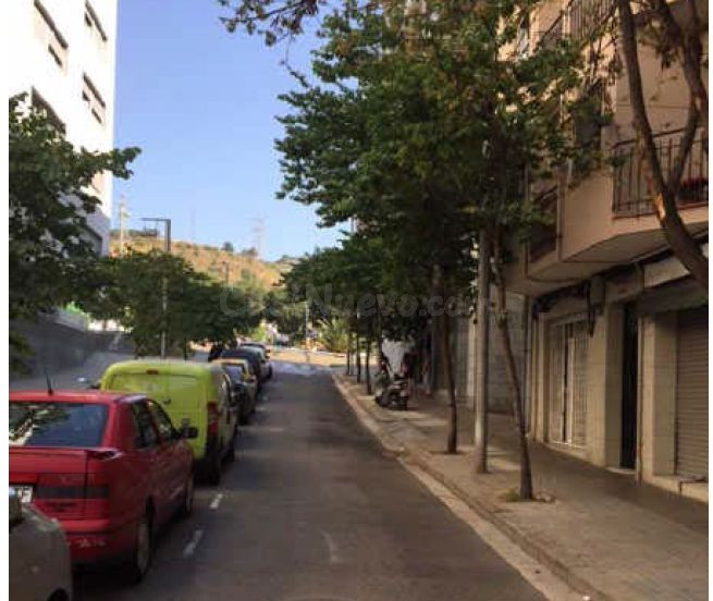 Se vende Casa Adosada OKUPADA en Moli 106 Barcelona, (Barcel - foto 3