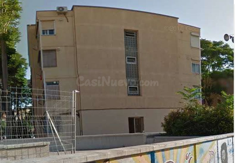 Se vende Piso OKUPADO en Bloques Florida, Poligono La Florid - foto 2
