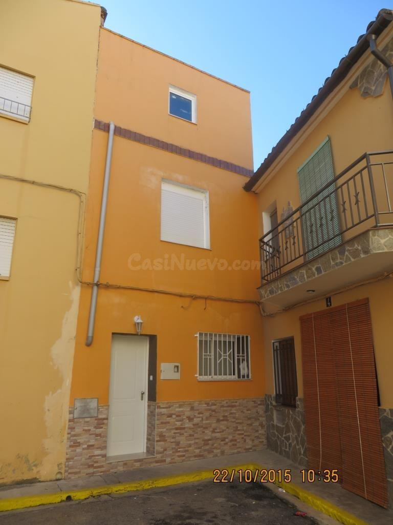Se vende Casa Adosada OKUPADA en Plaza Iglesia 3 Senyera, (V - foto 4