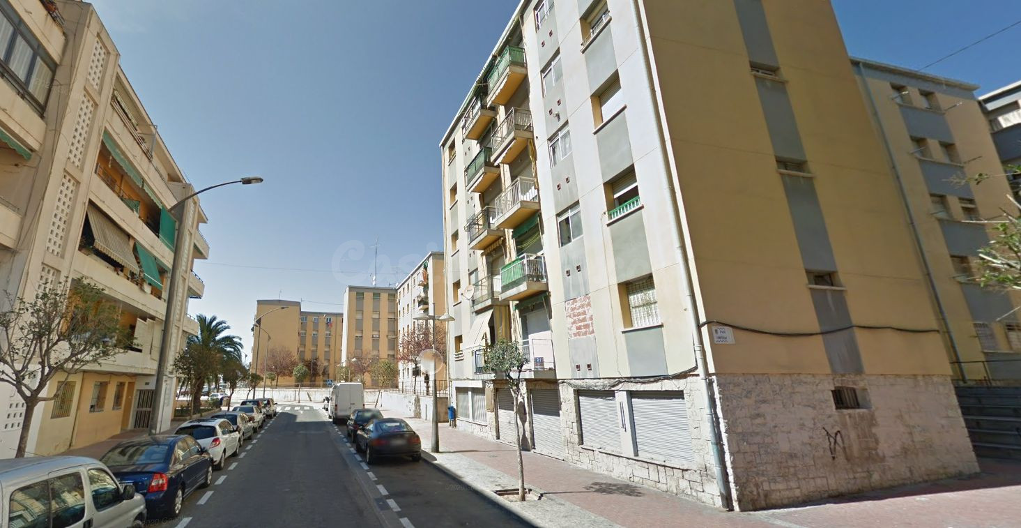 Se vende Piso OKUPADO en Senador Jose Vicente Bevia 26 Alica - foto 3