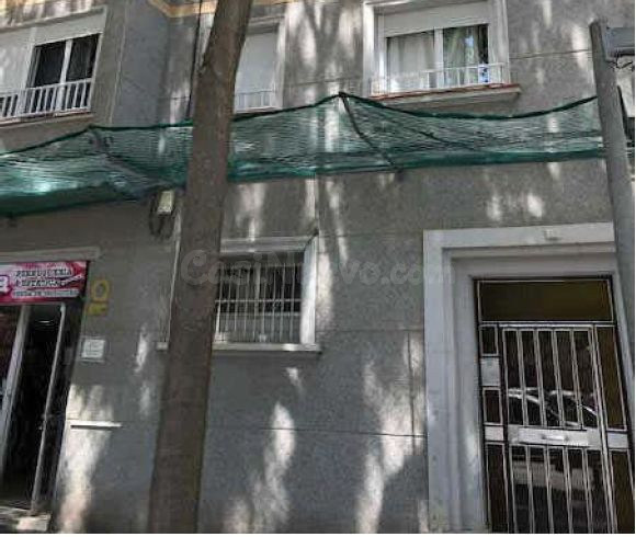 Se vende Piso OKUPADO en Carrilet 68 Hospitalet de Llobregat - foto 2