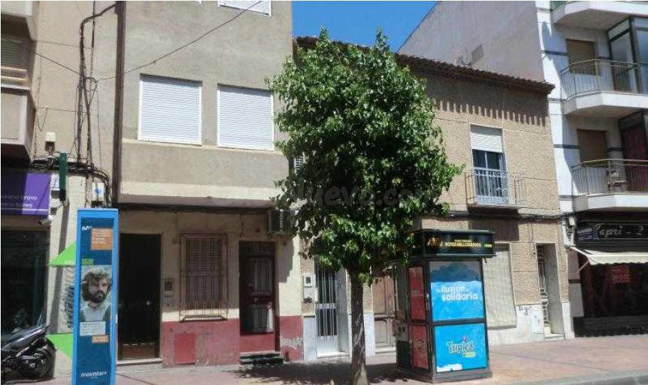 Se vende Piso OKUPADO en Calvario 54 Murcia, (Murcia). - foto 3