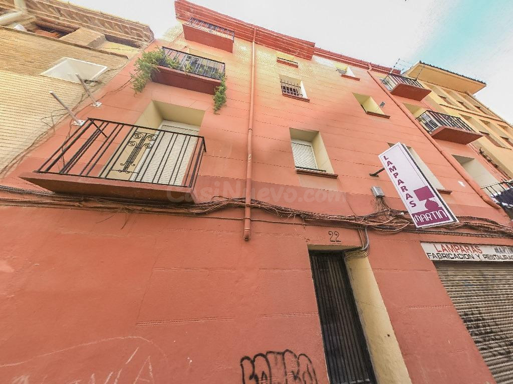 Se vende Piso OKUPADO en Pedro Añón Garcés 20 Zaragoza, (Zaragoza).