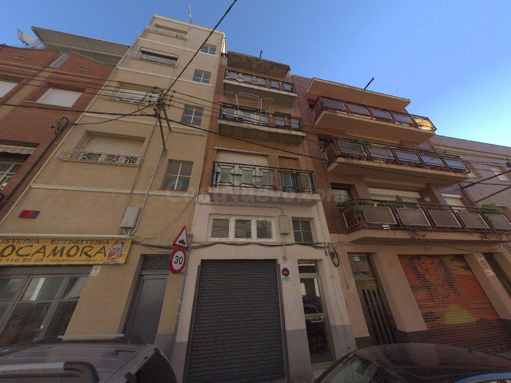Se vende Piso OKUPADO en Girones 36 Sabadell, (Barcelona). - foto 4