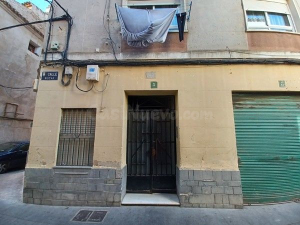 Se vende Piso OKUPADO en Calle Calle Nueva 5 Cieza, (Murcia) - foto 2