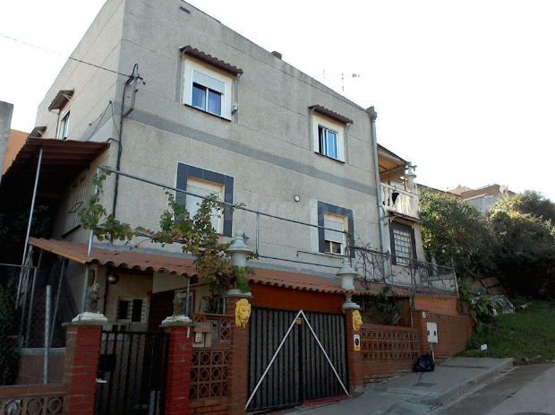 Se vende Casa OKUPADA en Pasaje Pasaje Alacant 22 Sant Vicen - foto 3