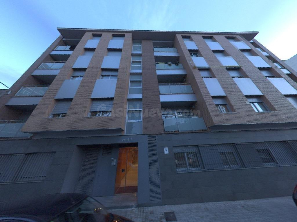 Se vende Piso OKUPADO en Calle Calle Cl Sant Ramon De Penyafort 56 Sabadell, (Barcelona).