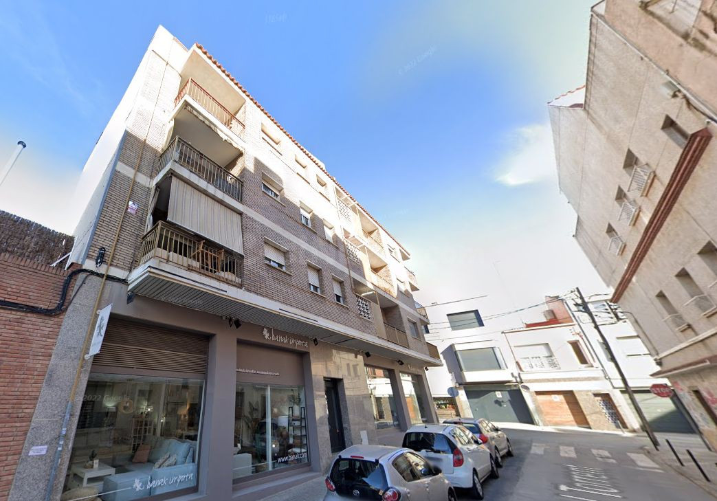 Se vende Piso OKUPADO en Torrent 2 Terrassa, (Barcelona). - foto 3