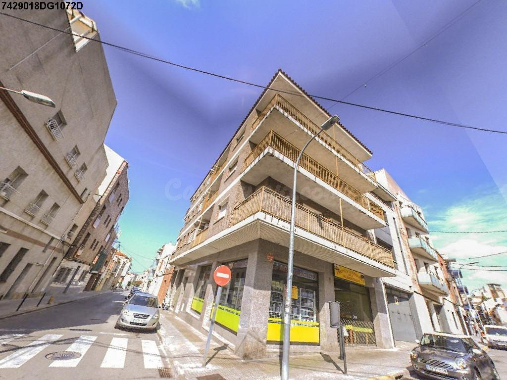 Se vende Piso OKUPADO en Torrent 2 Terrassa, (Barcelona). - foto 4