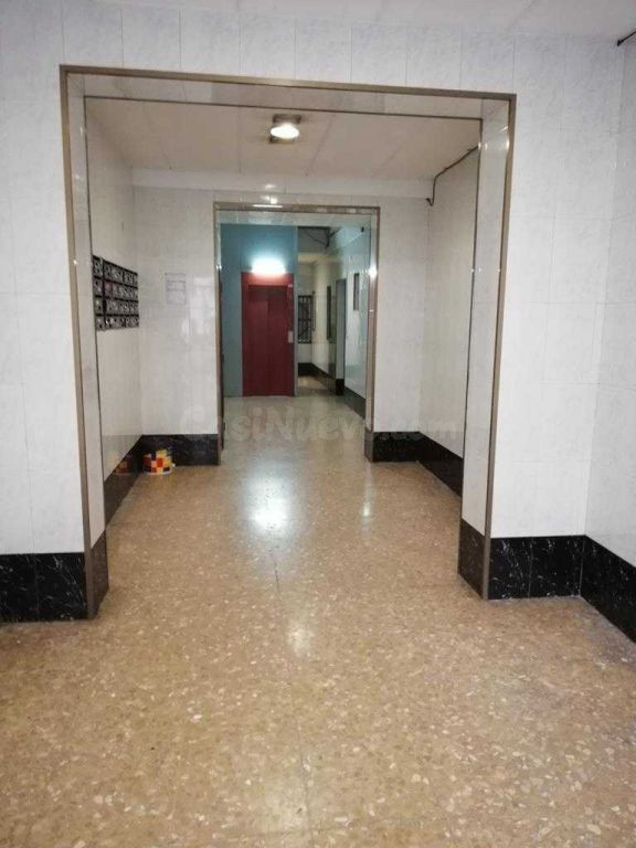 Se vende Piso OKUPADO en Sant Jordi (De) Nº 134 Ripollet, (B - foto 3