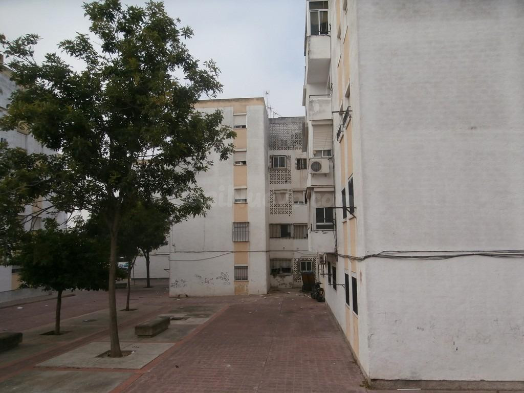 Se vende Piso OKUPADO en San Telmo 2 Jerez de la Frontera, (Cádiz).