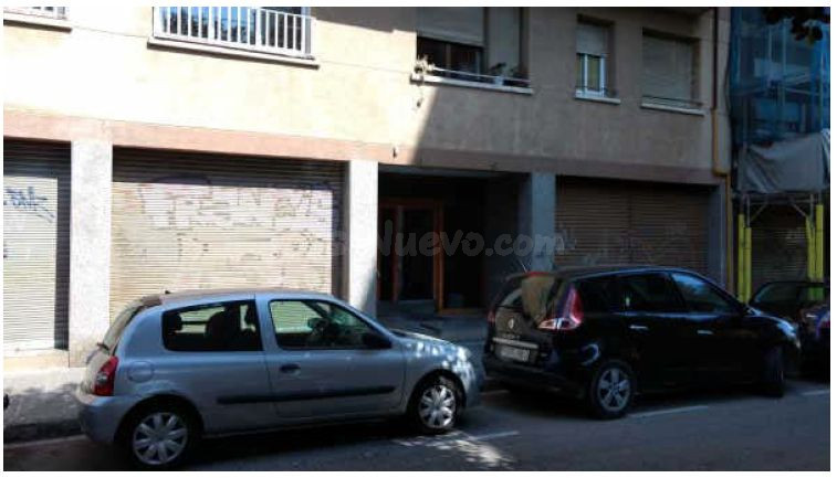 Se vende Piso OKUPADO en Natzaret 6 Hospitalet de Llobregat  - foto 3