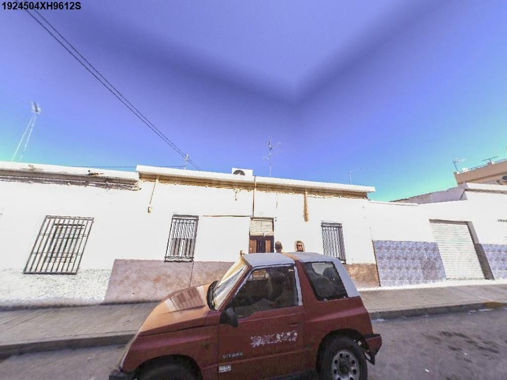 Se vende Casa OKUPADA en Nieves 16 Elda, (Alicante/Alacant). - foto 4