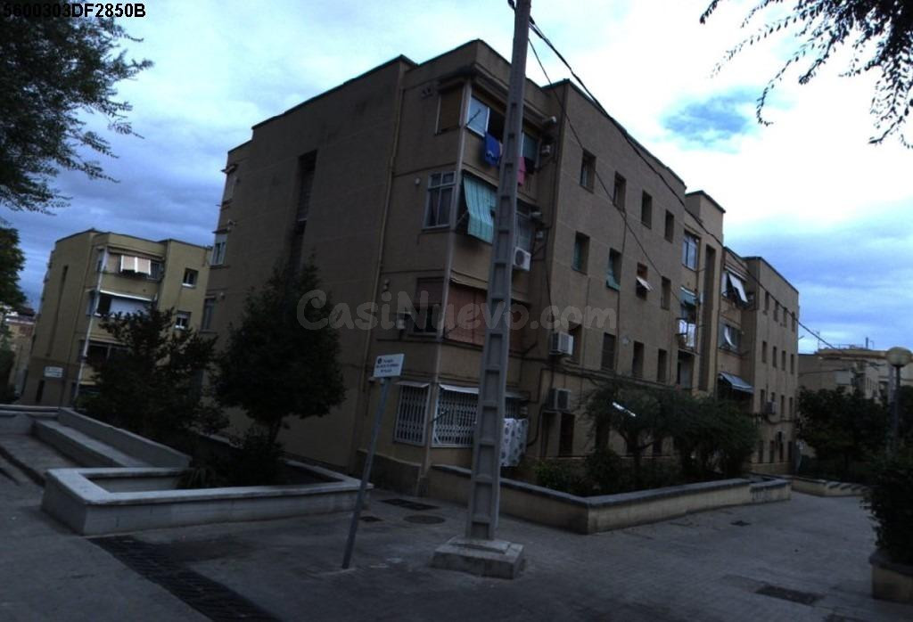 Se vende Piso OKUPADO en Blocs De La Florida 5 Hospitalet de - foto 4