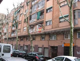 Se vende Piso OKUPADO en Marqués de Montroig 255 de Badalona - foto 2