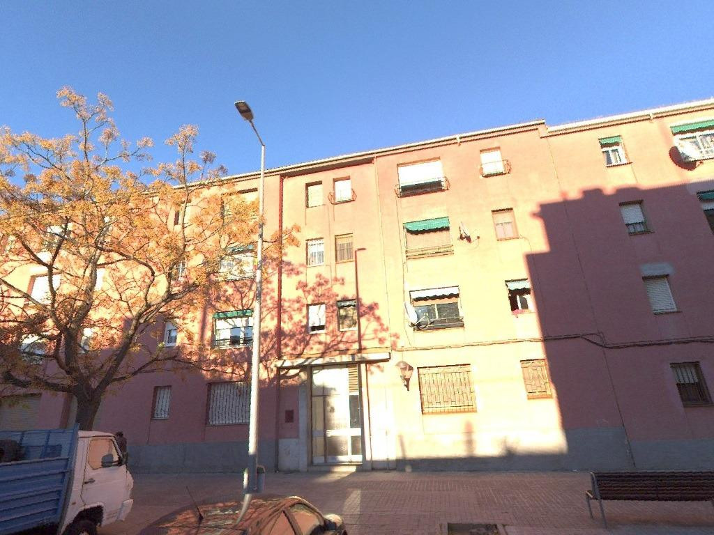 Se vende Piso OKUPADO en Magnolies 194 Sabadell, (Barcelona).