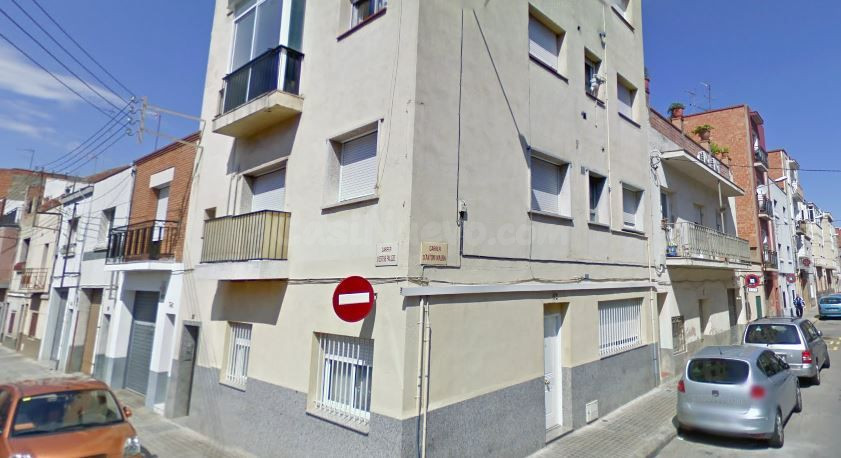 Se vende Piso OKUPADO en Esteve Paluzie 50 Sabadell, (Barcel