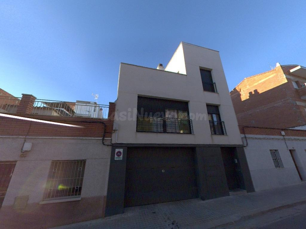 Se vende Casa OKUPADA en Vinhamala 65 Sabadell, (Barcelona). - foto 4