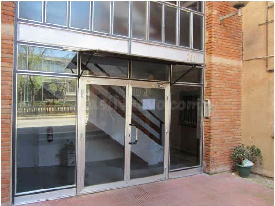 Se vende Piso OKUPADO en Espronceda 281 Sabadell, (Barcelona - foto 3