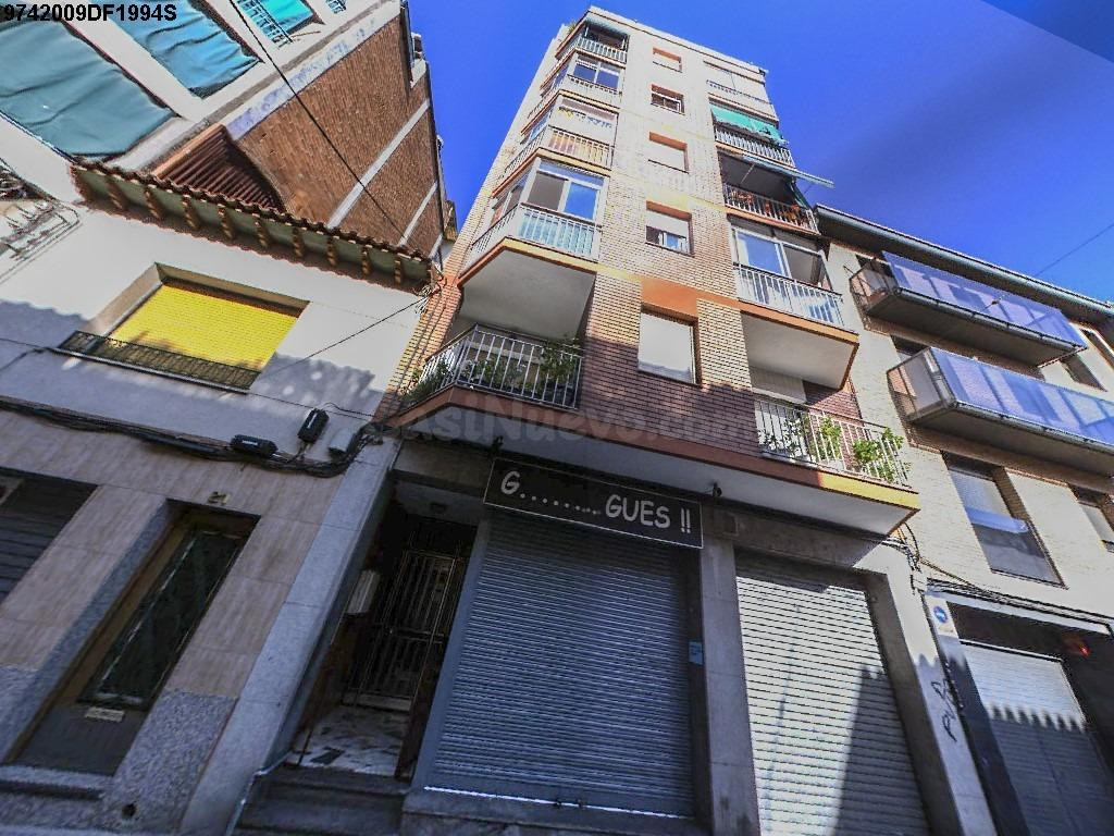 Se vende Piso OKUPADO en Calderon De La Barca 23 Rubí, (Barc - foto 4
