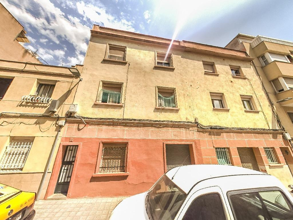 Se vende Piso OKUPADO en Catasus 14 Barcelona, (Barcelona). - foto 4