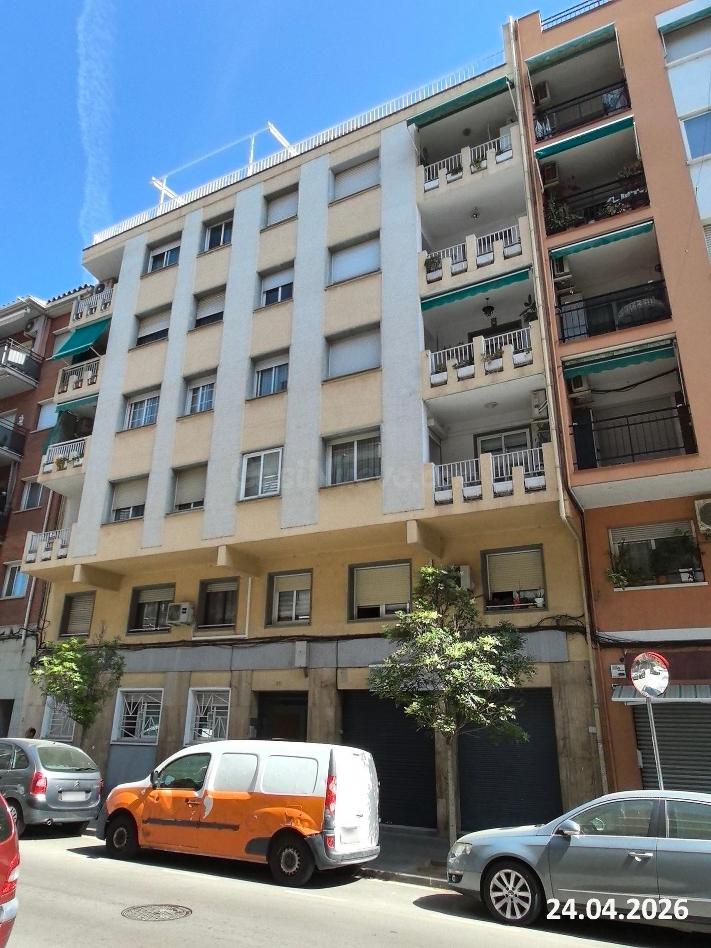 Se vende Piso OKUPADO en Ntra. Sra. Dels Angels 11 Ripollet, - foto 4
