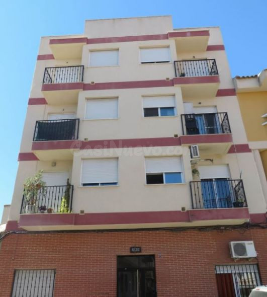 Se vende Piso OKUPADO en Calle Santo Cristo Salud 27 Murcia, (Murcia).