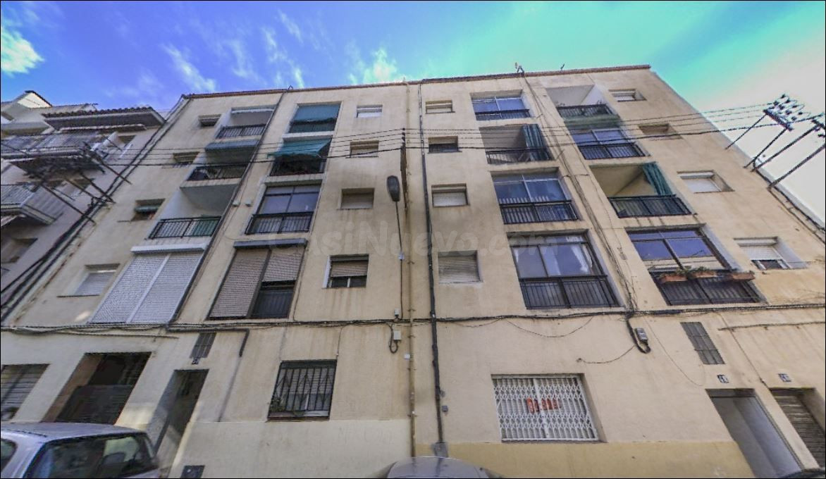 Se vende Piso OKUPADO en Calle Major 48 Mataró, (Barcelona).