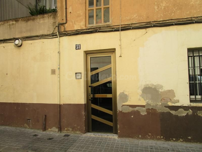 Se vende Piso OKUPADO en Calle Daniel Molina 31 Sabadell, (B - foto 3