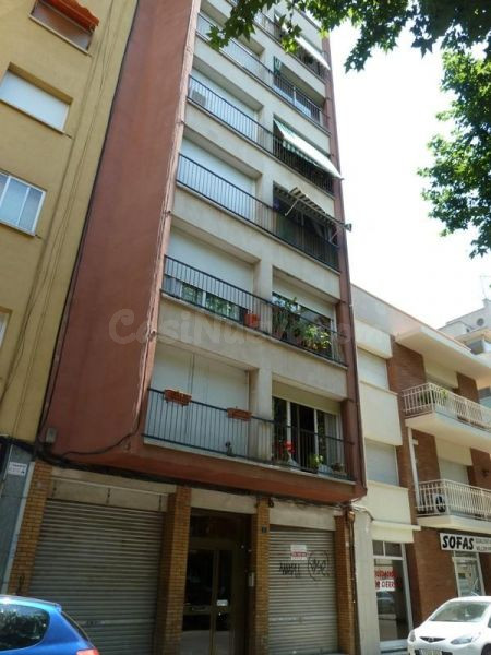 Se vende Piso OKUPADO en Plaza Jaume I 7 Granollers (Barcelona)