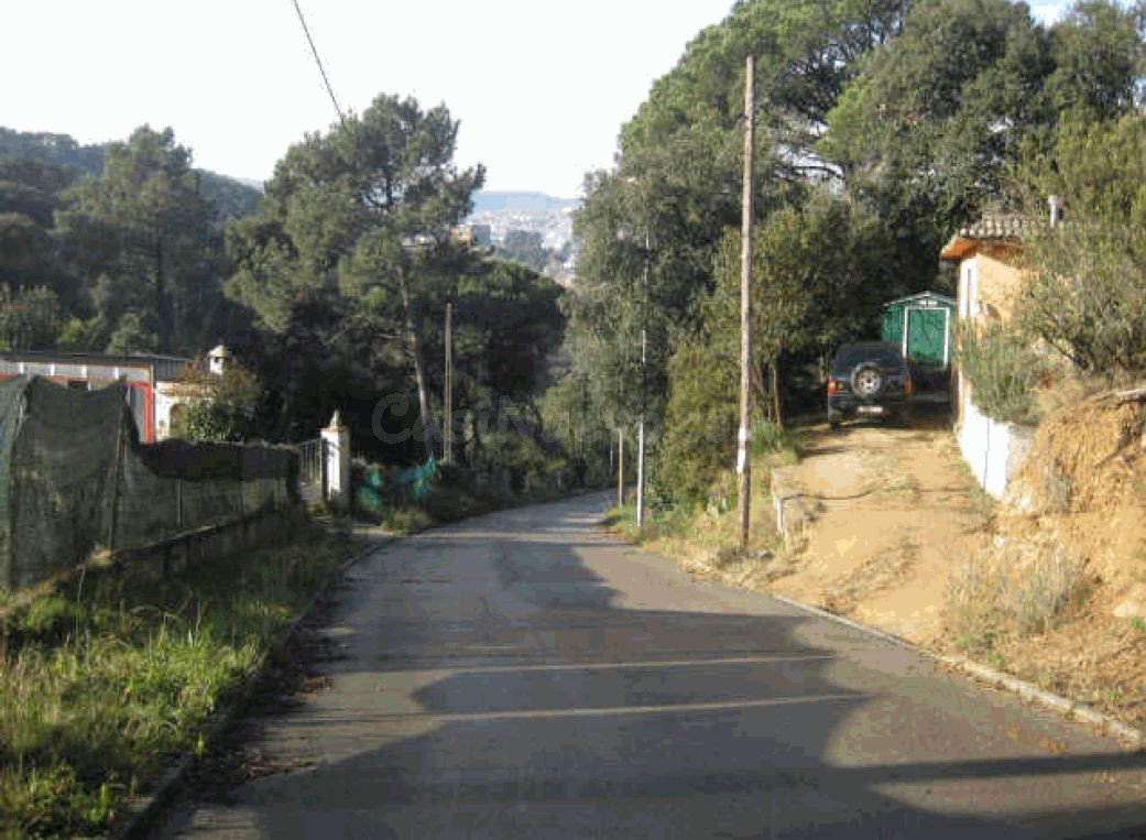 Se vende Casa OKUPADA en Urbanización Boscos Montnegre 9 San - foto 3