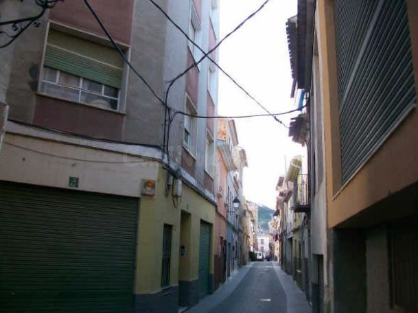 Se vende Piso OKUPADO en Calle Nueva 5 Cieza, (Murcia). - foto 2