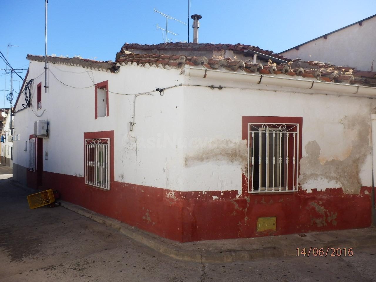 Se vende Casa ALQUILADA en Travesía Murillo 3 Navalmoral de la Mata, (Cáceres).