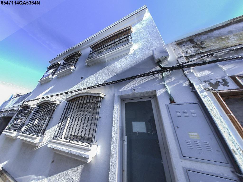 SE VENDE inmueble ALQUILADO en Calle San Diego 7 Chiclana de - foto 5