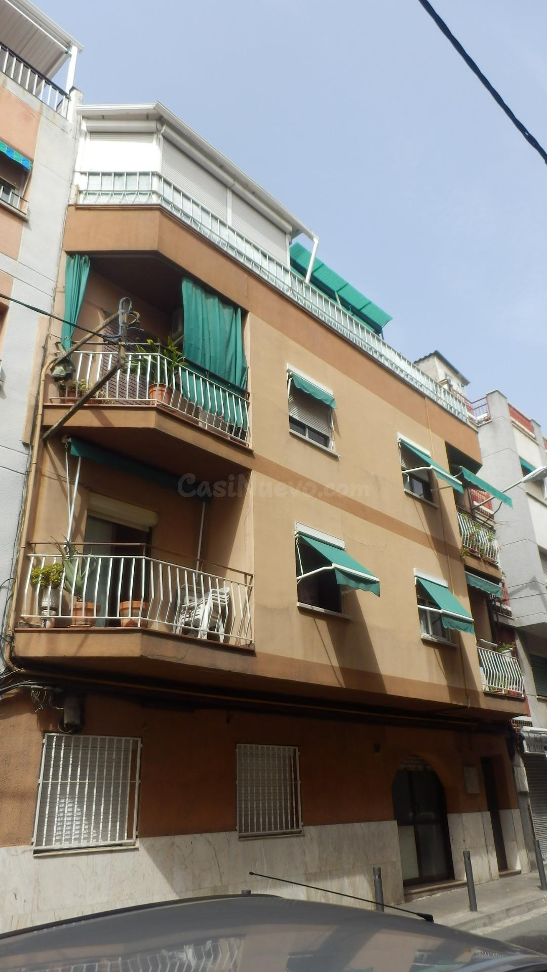 Estupendo SOBREATICO ALQUILADO en calle Nápoles, 85, de Sant - foto 3