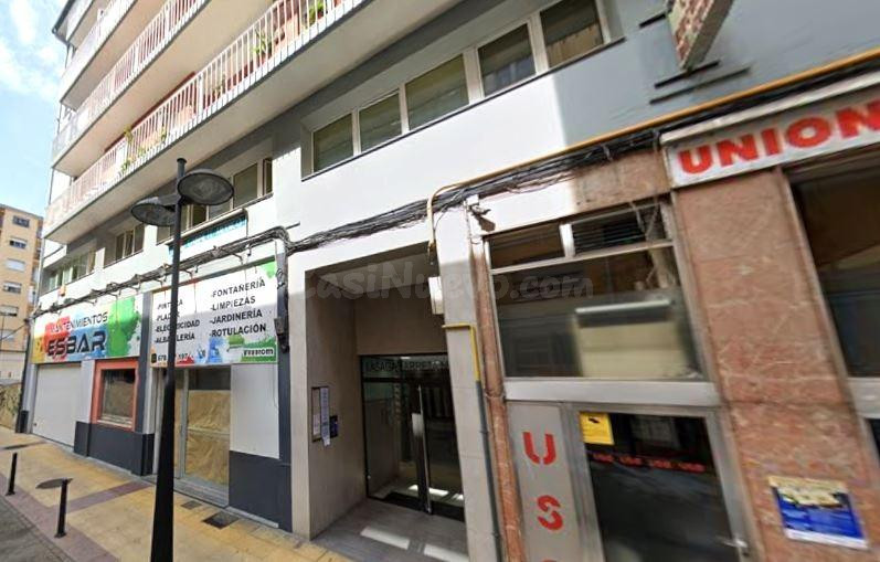 SE VENDE Piso ALQUILADO en Calle Lasaga Larreta 26 Torrelave - foto 4